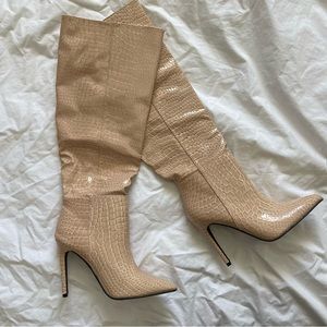 Elegant Beige Croc-Embossed Heeled Boots